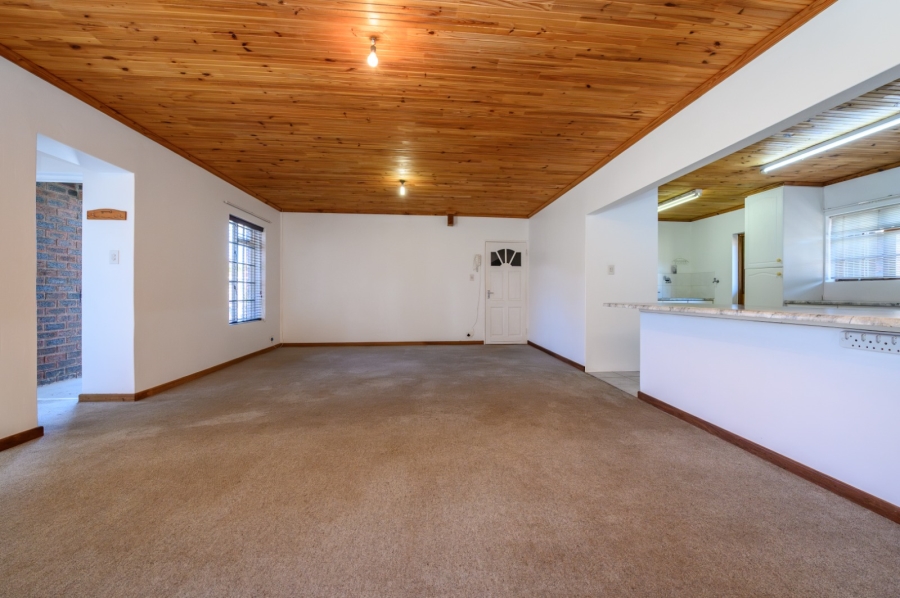 4 Bedroom Property for Sale in Charlo Eastern Cape